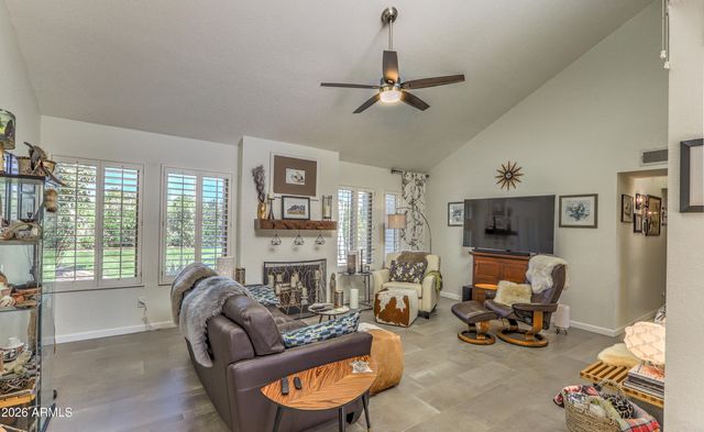 7425 N VIA CAMELLO DEL NORTE -- 168, Scottsdale, AZ 85258