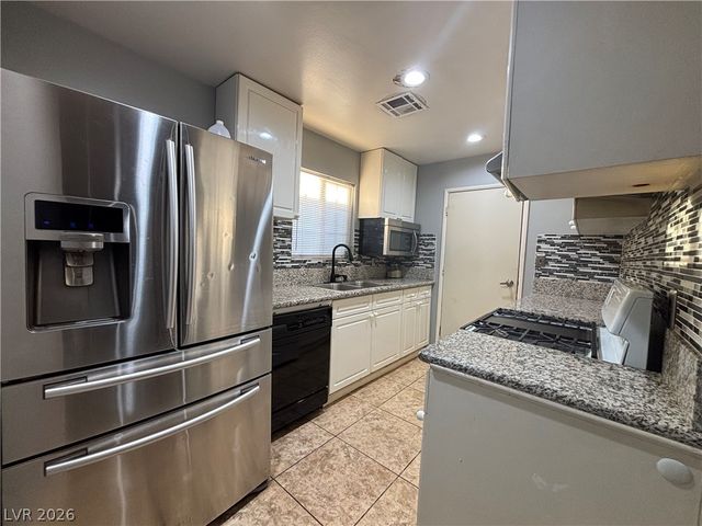 3916 Nixson Drive, Las Vegas, NV 89110