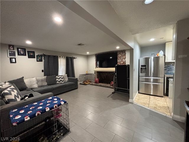 3916 Nixson Drive, Las Vegas, NV 89110