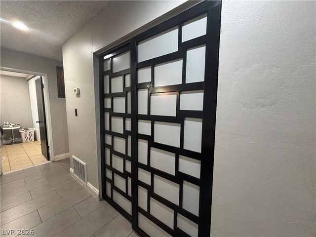 3916 Nixson Drive, Las Vegas, NV 89110