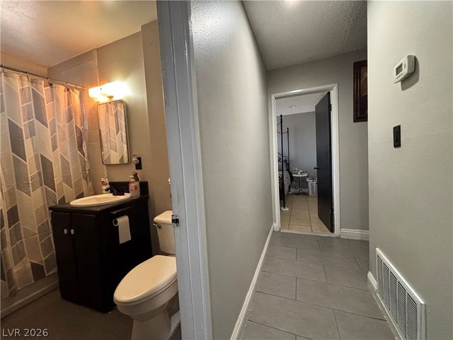 3916 Nixson Drive, Las Vegas, NV 89110