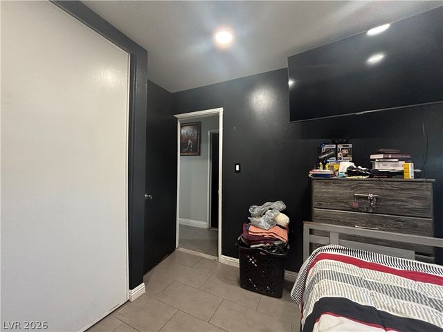 3916 Nixson Drive, Las Vegas, NV 89110