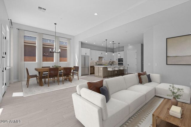 32994 N 131ST Drive, Peoria, AZ 85383