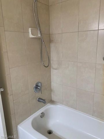1200 Reserve WAY 107, Naples, FL 34105