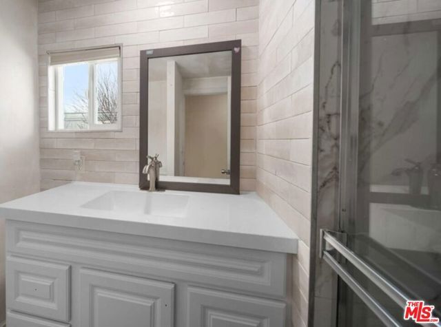 3300 15th St W 383, Rosamond, CA 93560