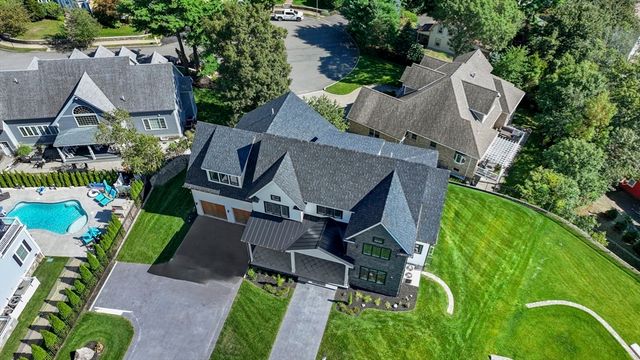 4 Oneil Way, Saugus, MA 01906
