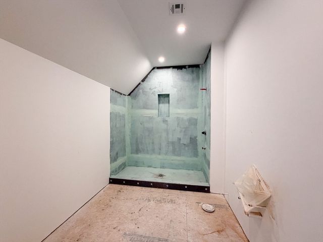 4 Oneil Way, Saugus, MA 01906