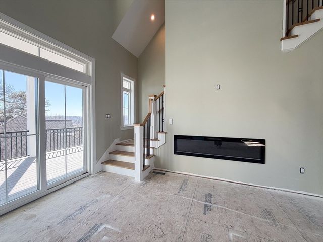 4 Oneil Way, Saugus, MA 01906