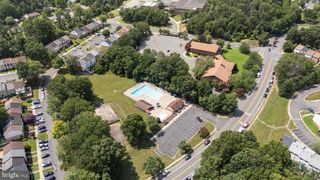 1954 MAYFLOWER DR, Woodbridge, VA 22192