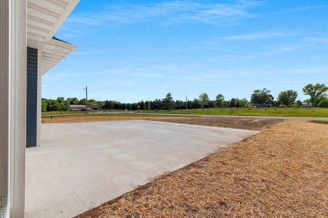 7310 BIRDIE VIEW LANE, Oconto, WI 54153