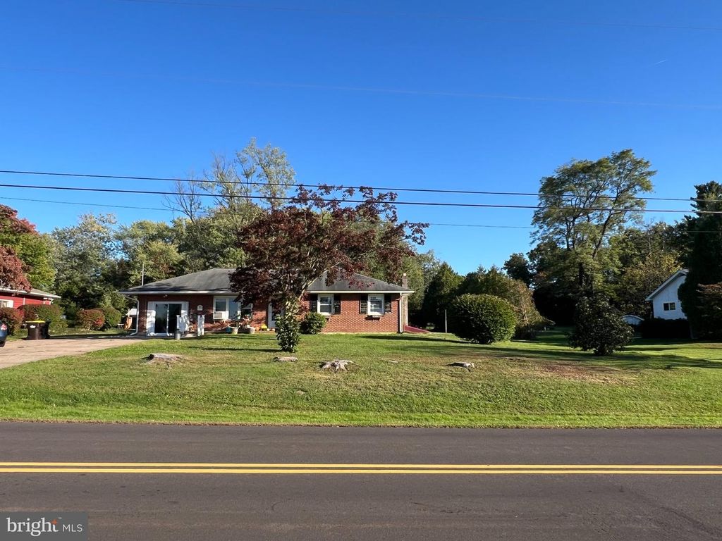 1723 RICKERT RD, PERKASIE, PA 18944 — photo 4