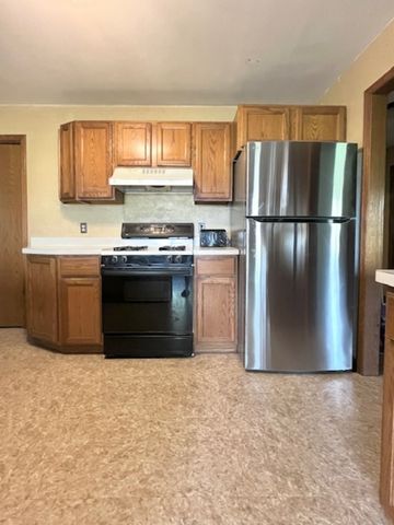 12421 Olson Road, Caledonia, IL 61011