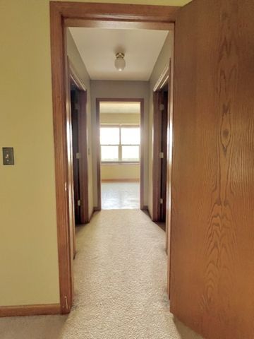 12421 Olson Road, Caledonia, IL 61011