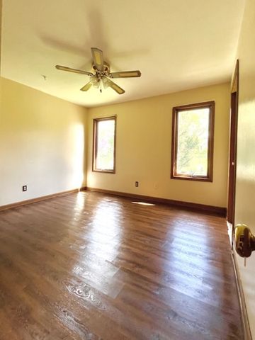 12421 Olson Road, Caledonia, IL 61011