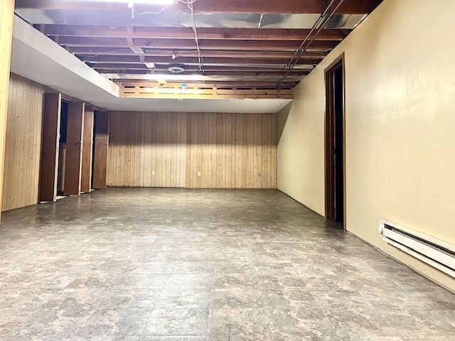 12421 Olson Road, Caledonia, IL 61011