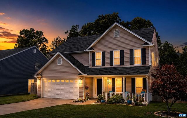 200 APPLE ORCHARD DR, Louisa, VA 23093