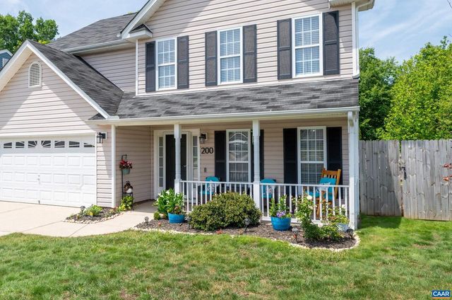 200 APPLE ORCHARD DR, Louisa, VA 23093