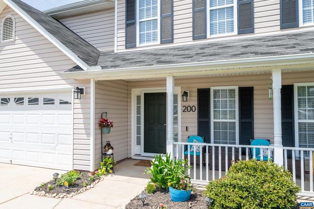 200 APPLE ORCHARD DR, Louisa, VA 23093