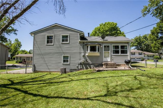 10609 Askew Avenue, Kansas City, MO 64137