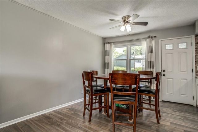 10609 Askew Avenue, Kansas City, MO 64137