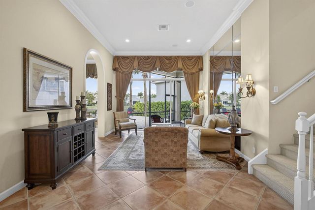 207 Andalusia Drive, Palm Beach Gardens, FL 33418