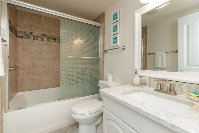 14810 Windward Dr 608, Corpus Christi, TX 78418