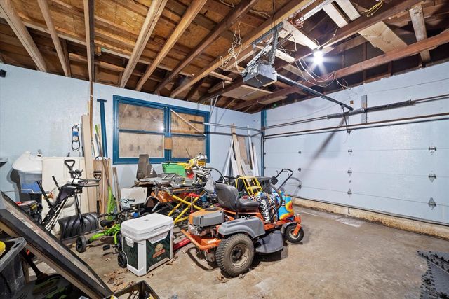8533 W Grantosa DRIVE, Milwaukee, WI 53225