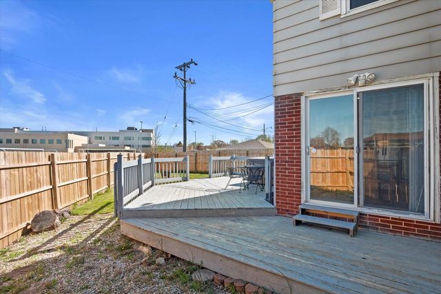 8533 W Grantosa DRIVE, Milwaukee, WI 53225