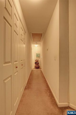 6 Hudson Avenue, Jefferson Township, NJ 07438