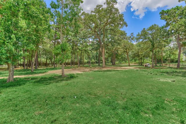 420 Ruel Road, Magnolia, TX 77355