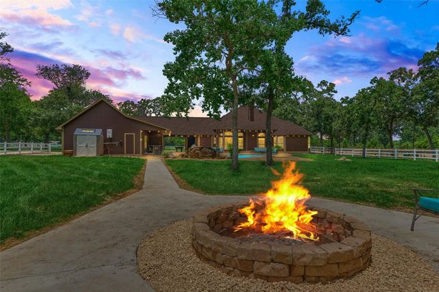 420 Ruel Road, Magnolia, TX 77355