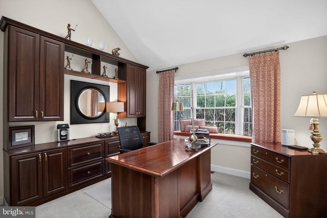 6 POINTE VIEW DR, Medford, NJ 08055