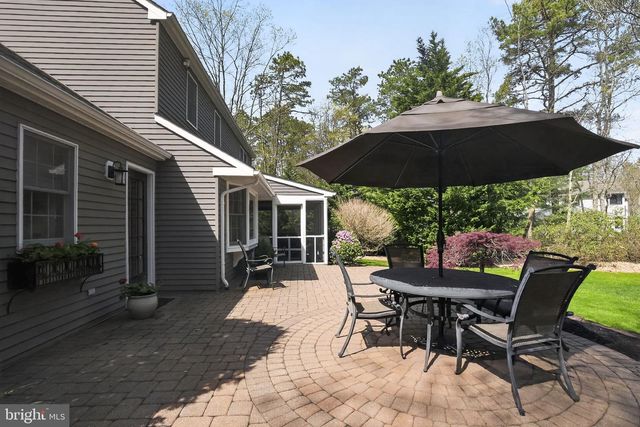 6 POINTE VIEW DR, Medford, NJ 08055