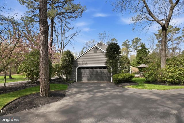 6 POINTE VIEW DR, Medford, NJ 08055