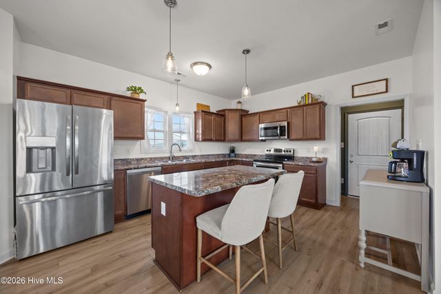 604 Ranch Hand Lane, Jacksonville, NC 28546