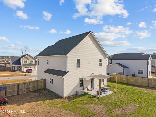 604 Ranch Hand Lane, Jacksonville, NC 28546