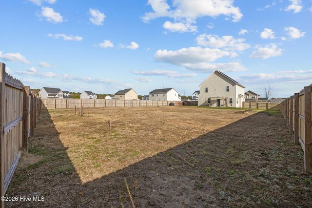 604 Ranch Hand Lane, Jacksonville, NC 28546