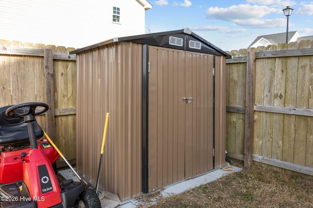 604 Ranch Hand Lane, Jacksonville, NC 28546