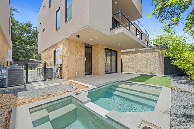 1403 Barton Hills DR 2, Austin, TX 78704