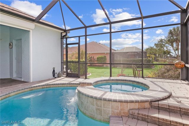 11486 Royal Tee CIR, Cape Coral, FL 33991