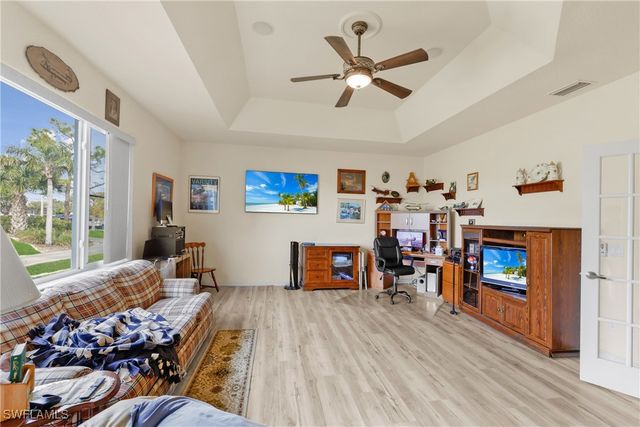 11486 Royal Tee CIR, Cape Coral, FL 33991