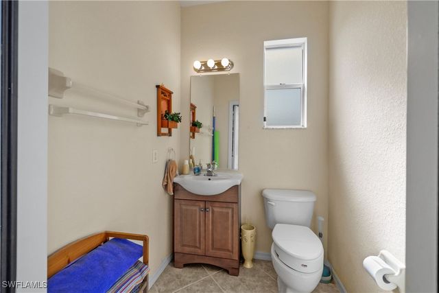 11486 Royal Tee CIR, Cape Coral, FL 33991