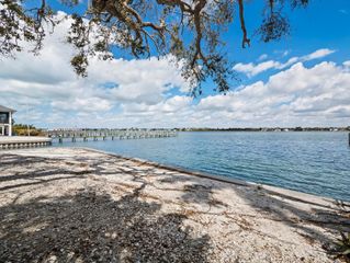 1267 STARBOARD LANE, Sarasota, FL 34242