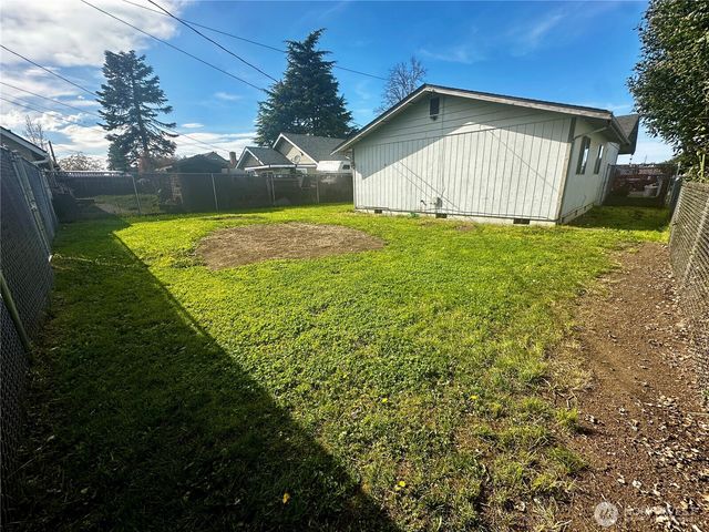 159 W Alder Street, Sequim, WA 98382