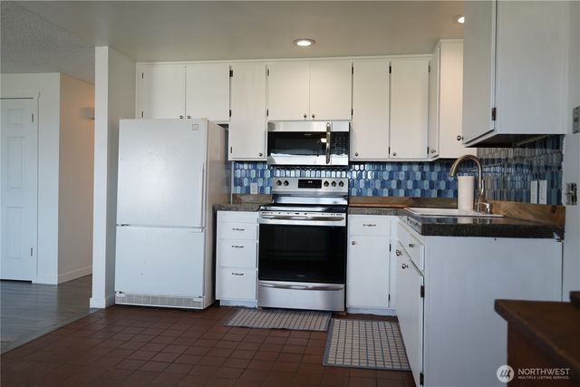 159 W Alder Street, Sequim, WA 98382