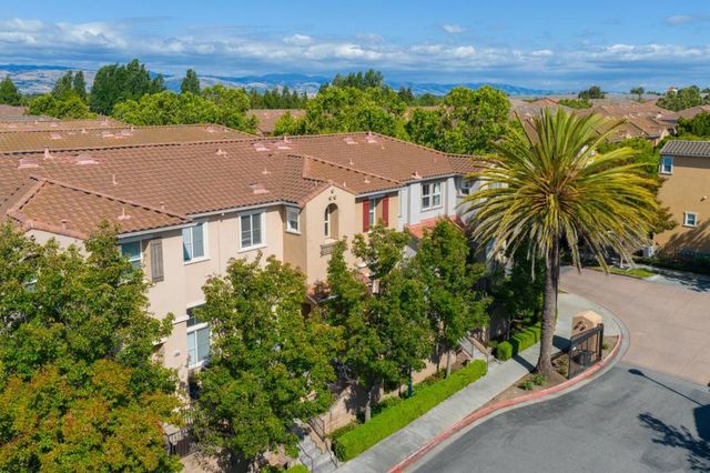 4509 Saint Palais Place, Santa Clara, CA 95054