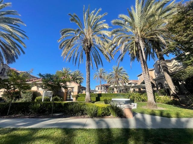 4509 Saint Palais Place, Santa Clara, CA 95054