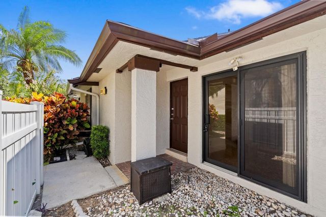 3306 S Carambola Cir Circle S, Coconut Creek, FL 33066