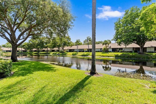 3306 S Carambola Cir Circle S, Coconut Creek, FL 33066
