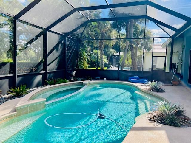 8204 Kiawah Trace, Port St. Lucie, FL 34986